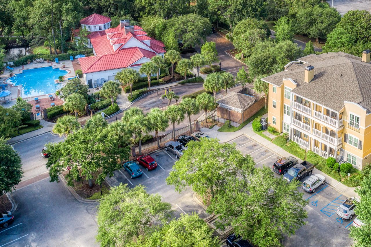 1034 Telfair Way Photo 3