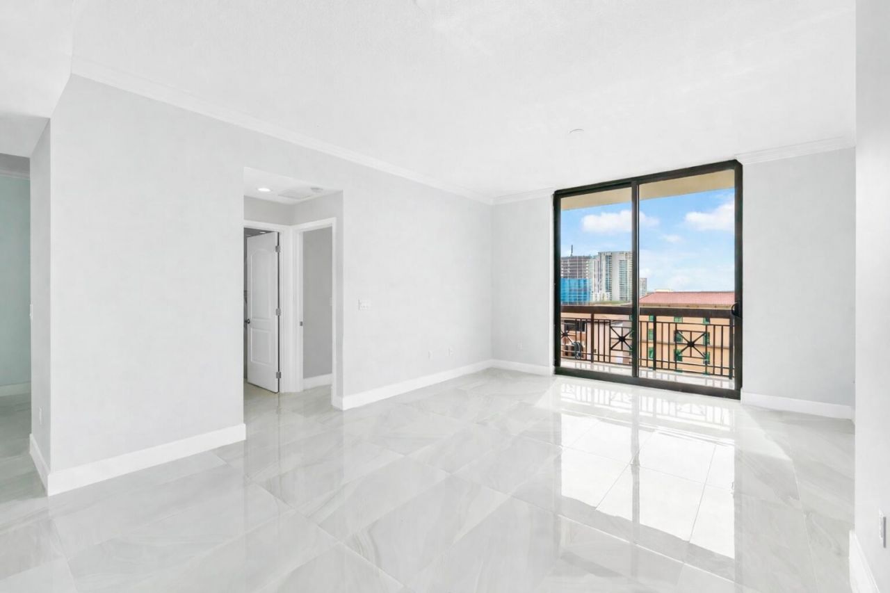 801 S Olive Avenue, Unit 702, West Palm Beach, FL 33401 Photo