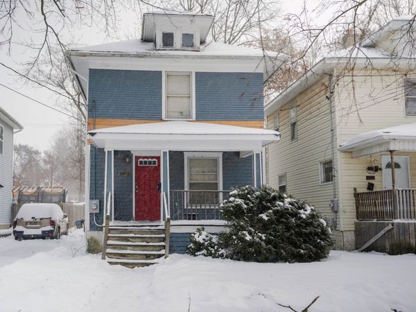1530 Ballard Street, Lansing, MI 48906