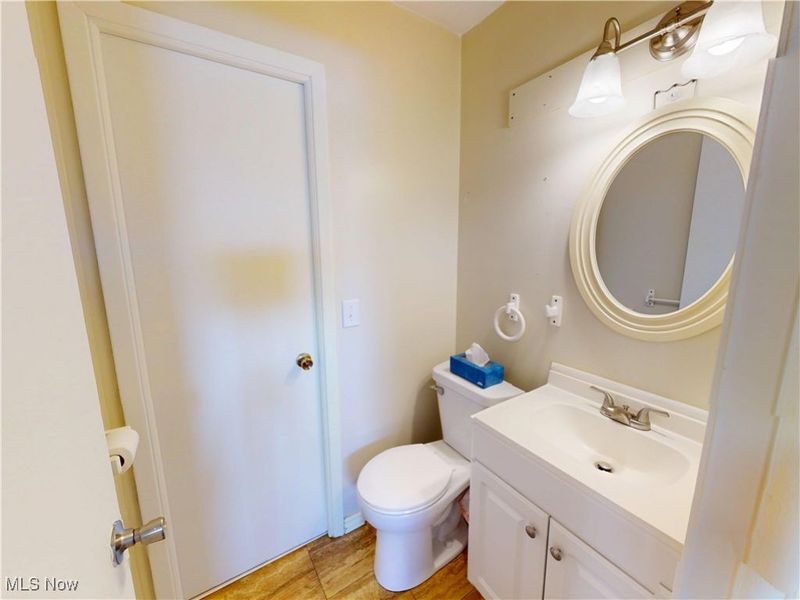 7561 Lake Road, Madison, OH 44057 Photo 17