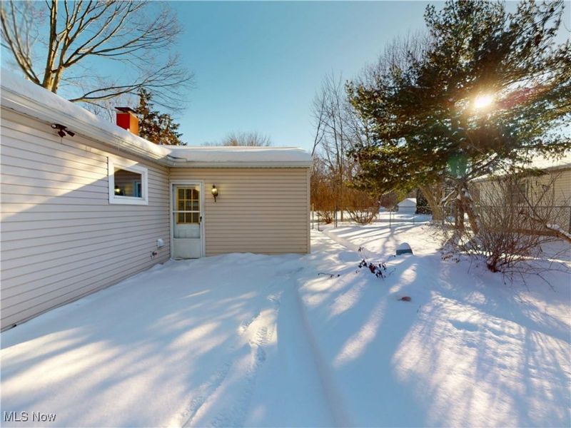 7561 Lake Road, Madison, OH 44057 Photo 30