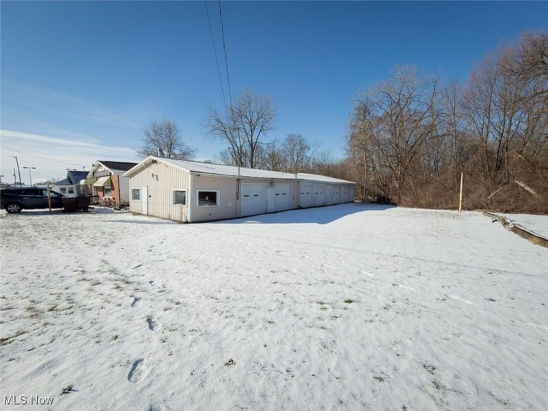 1021 Wertz Avenue NW, Canton, OH 44708 Photo 5