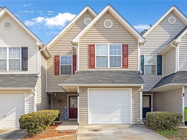 6722 Gallant Court SE, Mableton, GA 30126