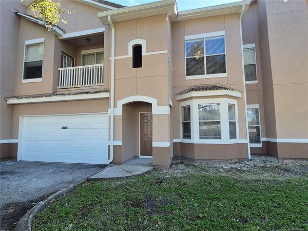 18104 VILLA CREEK DRIVE, TAMPA, FL 33647