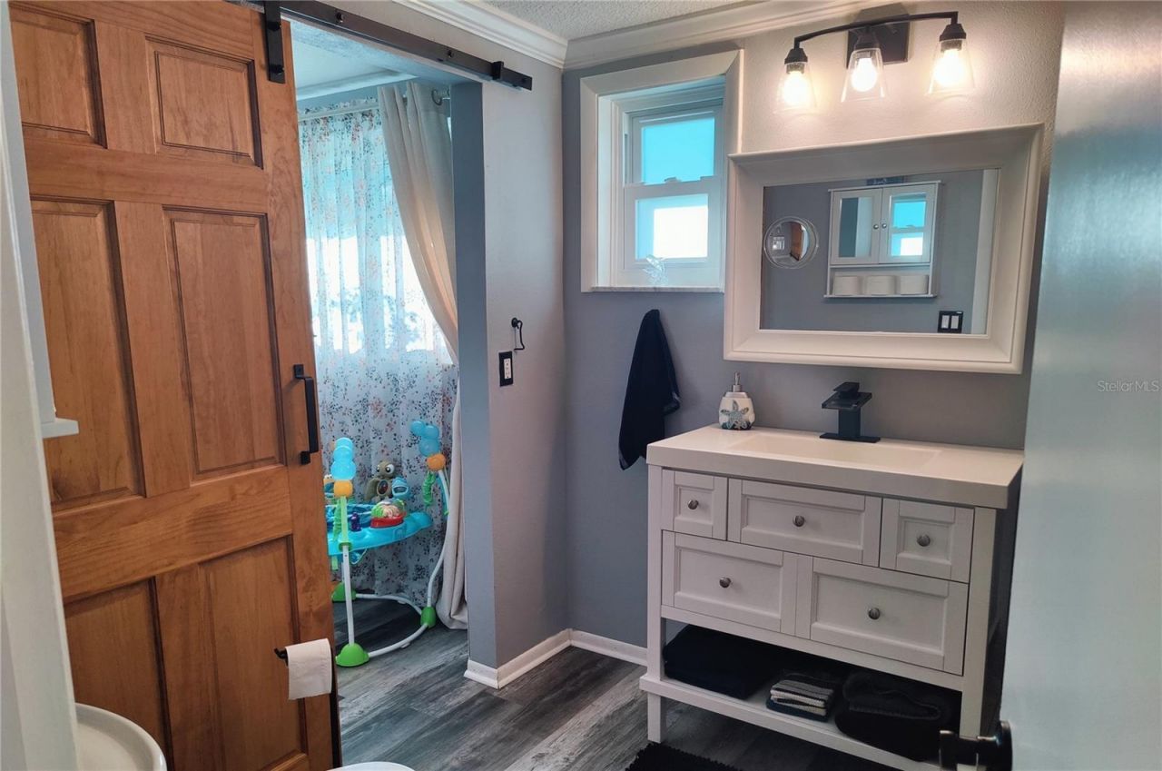 12131 Lacey Drive, New Port Richey, FL 34654 Photo