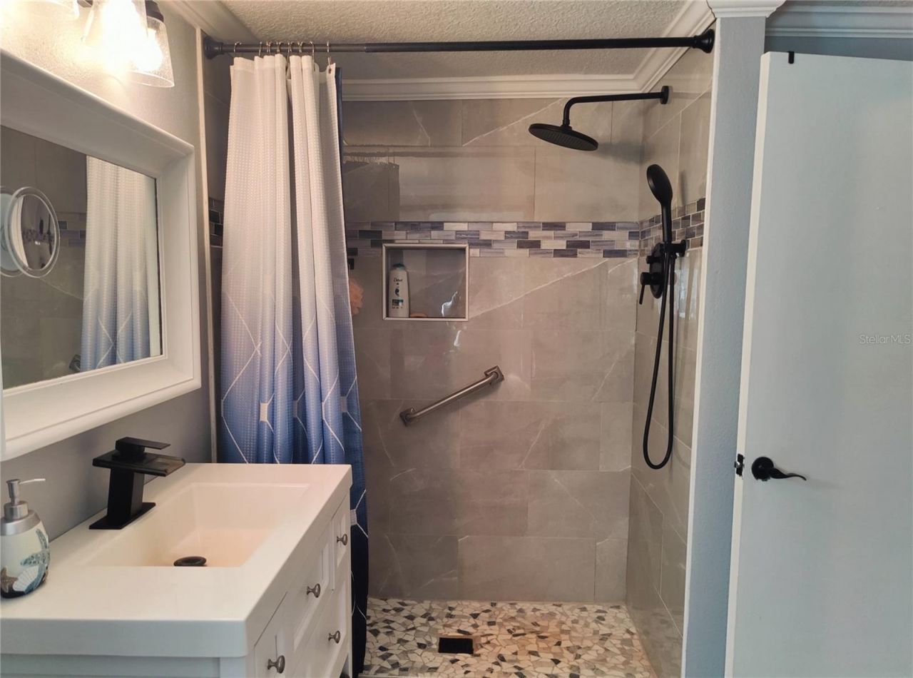 12131 Lacey Drive, New Port Richey, FL 34654 Photo