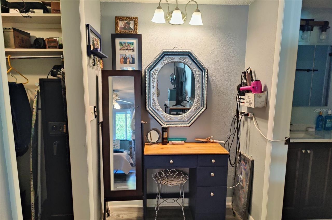 12131 Lacey Drive, New Port Richey, FL 34654 Photo