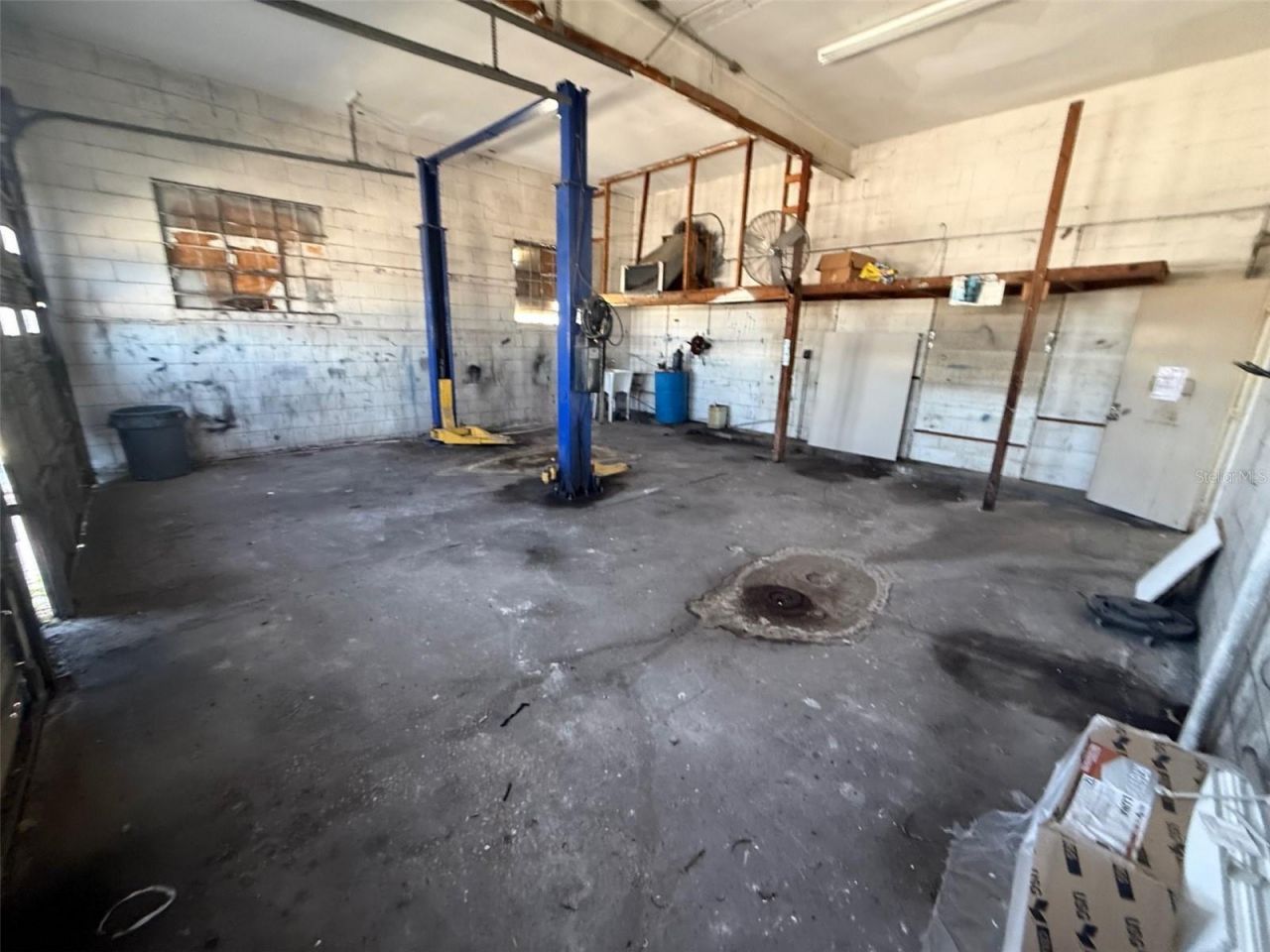 3960 Silver Star Road, Orlando, FL 32808 Photo