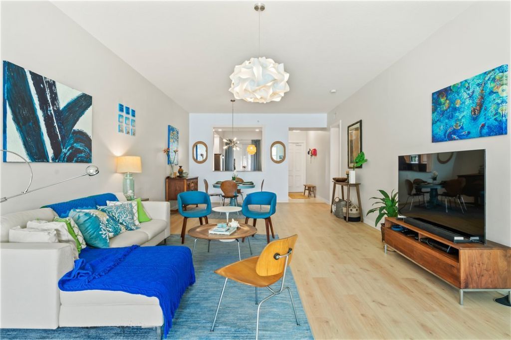 6 Harbour Isle Drive E, Unit 103, Fort Pierce, FL 34949 Photo