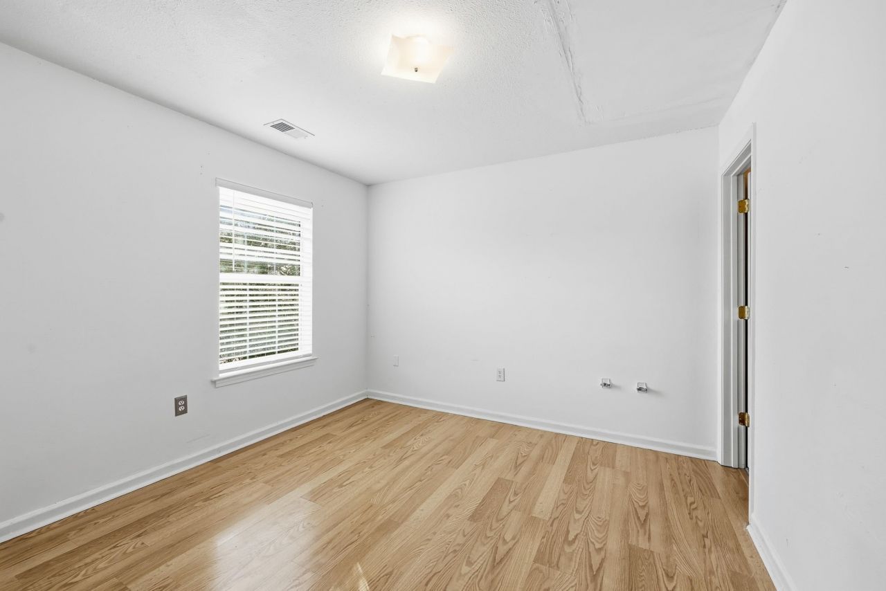 4456 W Walkerton Rd. Photo 15