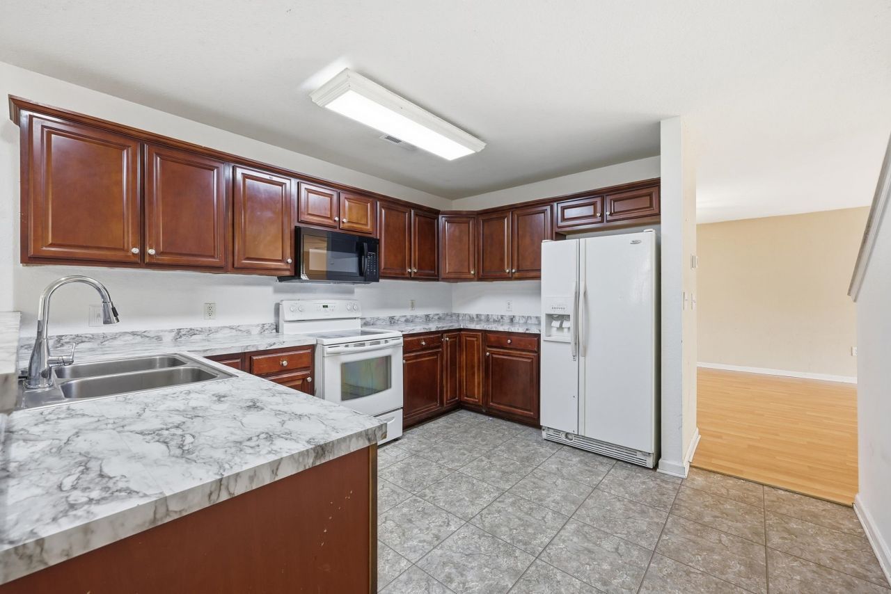 4456 W Walkerton Rd. Photo 5