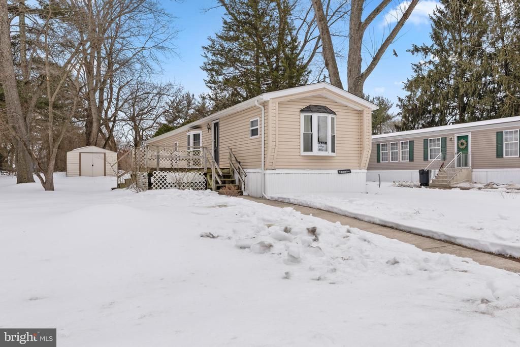 19 Maple Ave, Mullica Hill, NJ 08062 Main Photo