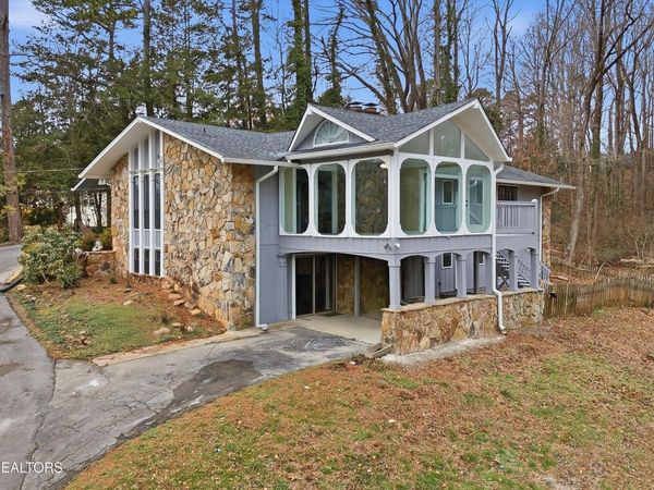 8129 Ainsworth Drive, Knoxville, TN 37909