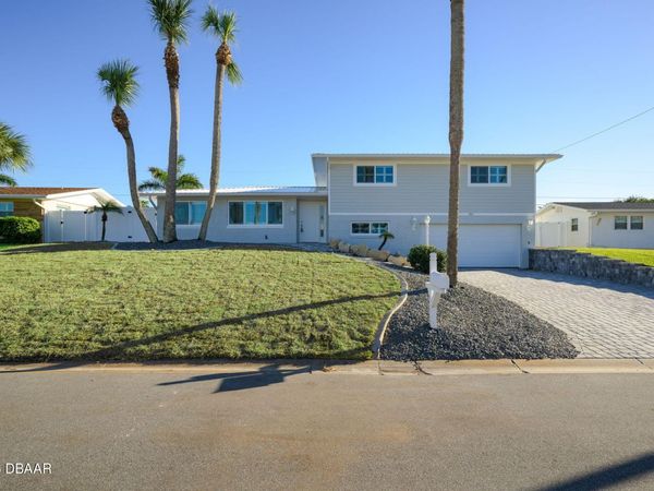 342 Emory Drive, Daytona Beach, FL 32118