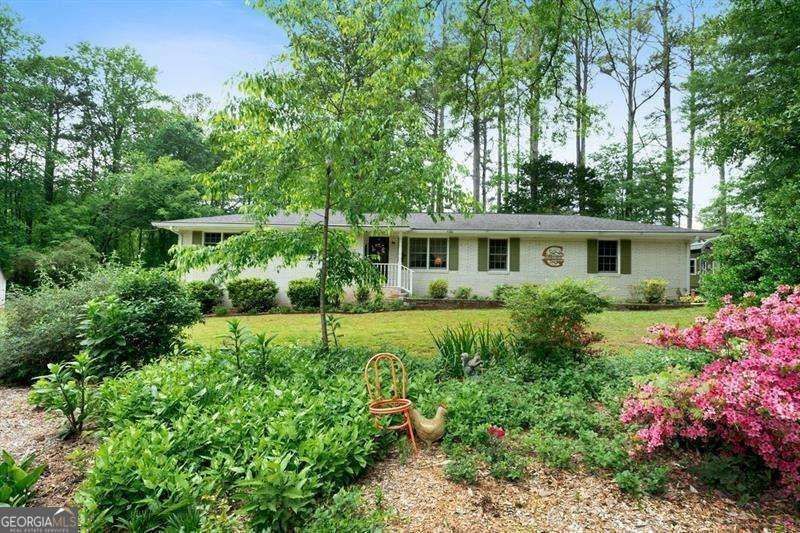 5839 Darry Circle, Norcross, GA 30093 Main Photo