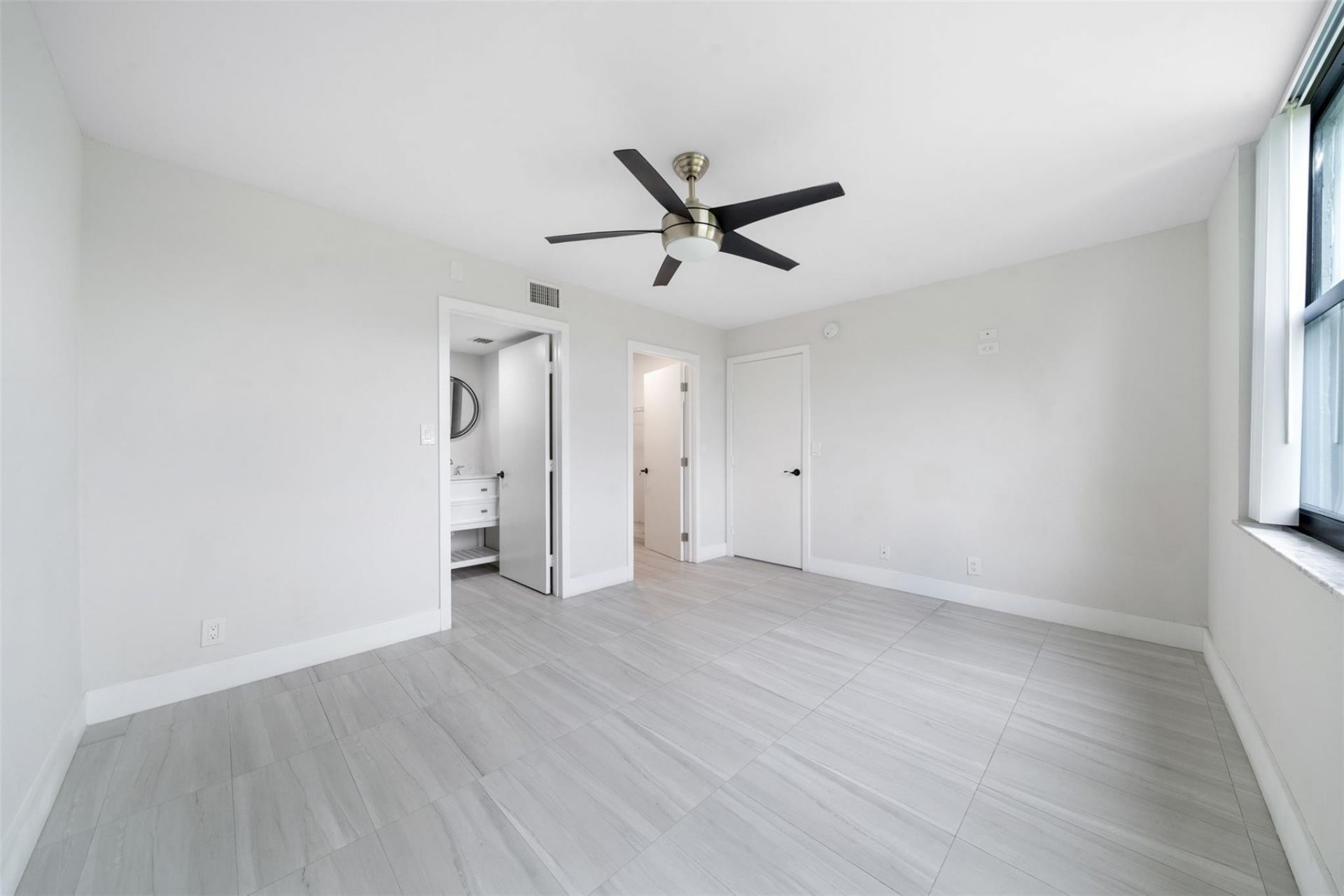 7350 NW 18th Street, Unit 104, Margate, FL 33063 Photo