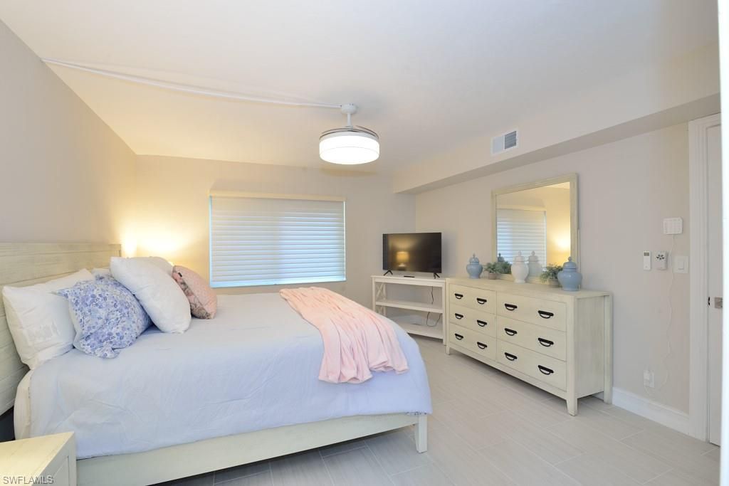 3400 Frosty Way, Unit 5, Naples, FL 34112 Photo