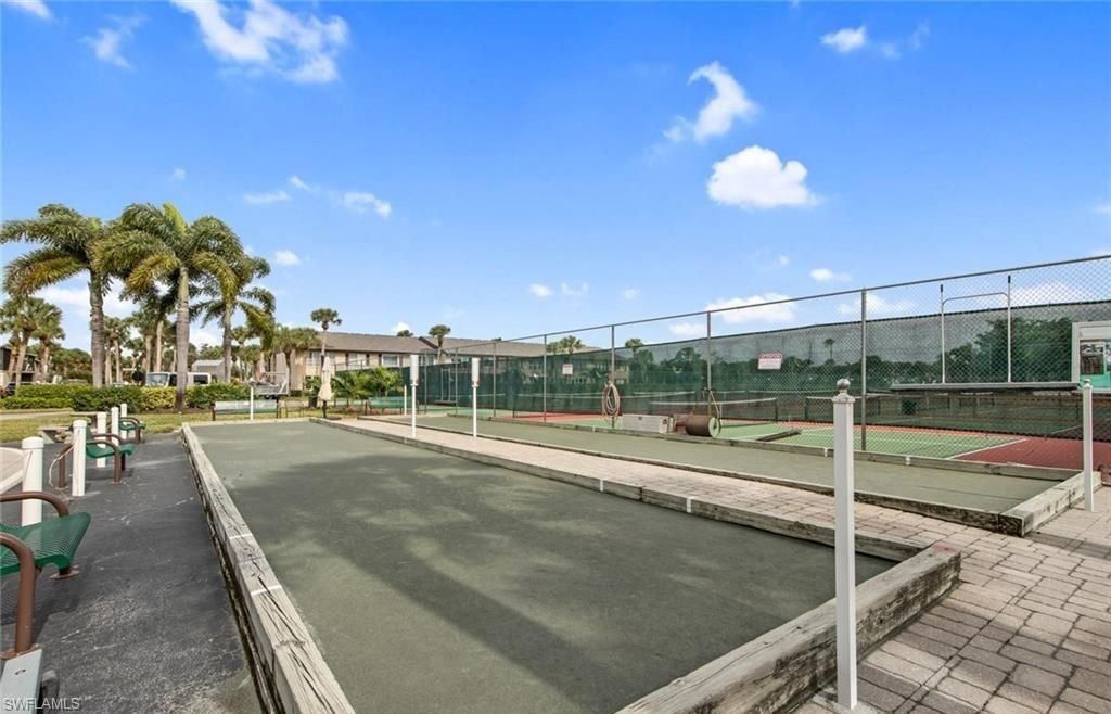 3400 Frosty Way, Unit 5, Naples, FL 34112 Photo