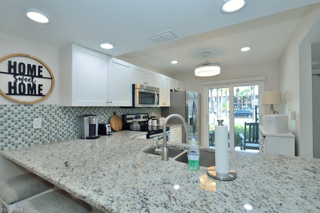 3400 Frosty Way, Unit 5, Naples, FL 34112 Photo