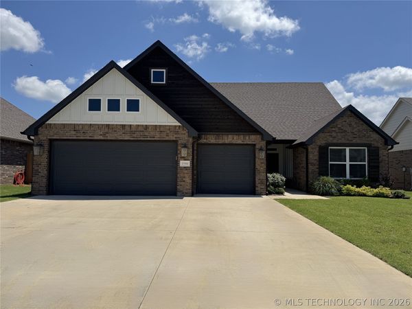 27900 E 107th Street S, Coweta, OK 74429