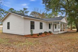 1740 Walpole Way photo 4