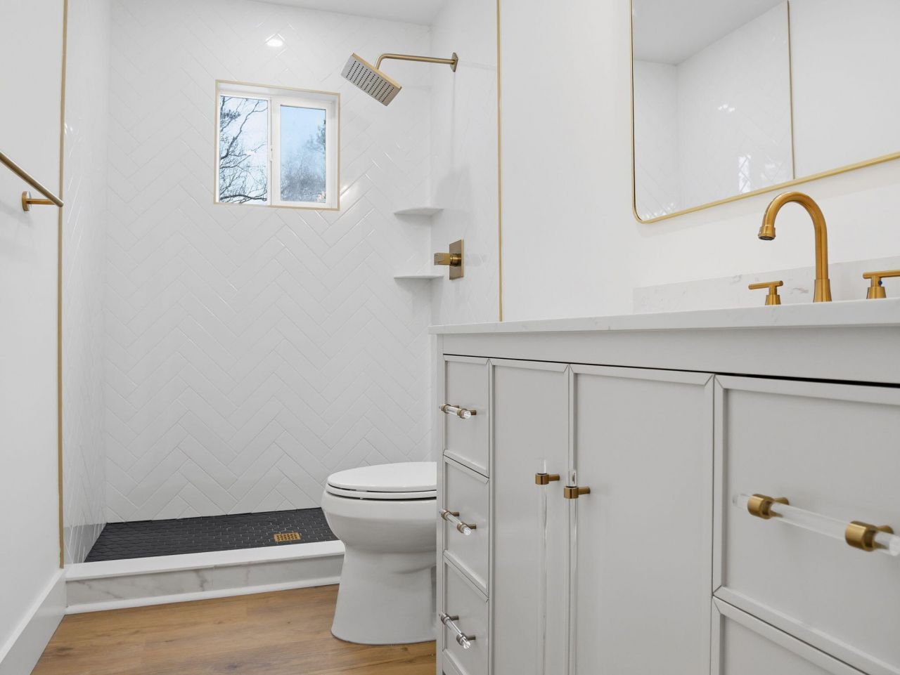 1740 Walpole Way Photo 25