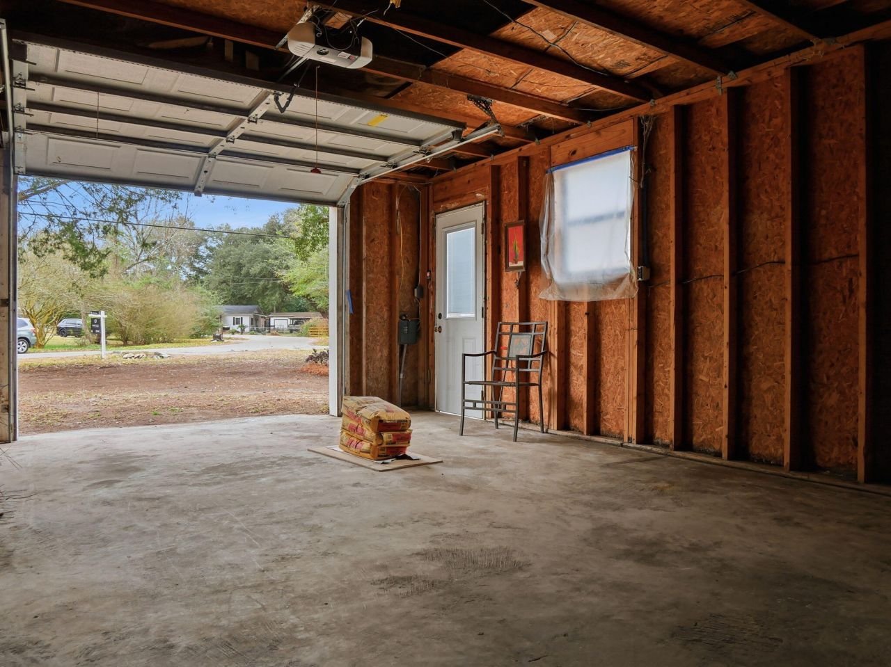 1740 Walpole Way Photo 33