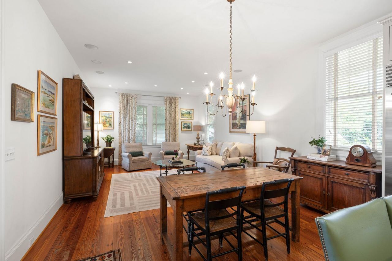 106 S Battery Street Photo 22