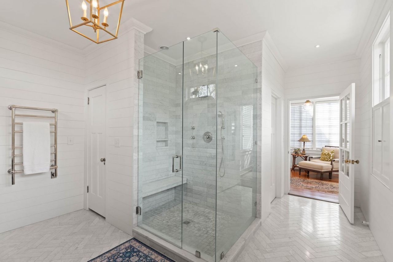 106 S Battery Street Photo 32