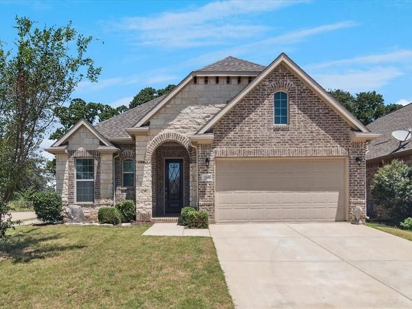 7401 Bishop Pine Road, Denton, TX 76208