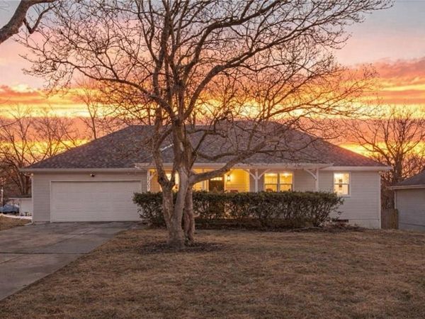 9509 E 79th Street, Raytown, MO 64138