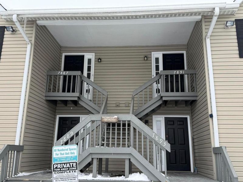 7887 Thornfield Lane , Unit 50, Columbus, OH 43235 Photo 2