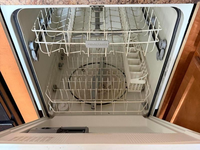 7887 Thornfield Lane , Unit 50, Columbus, OH 43235 Photo 9