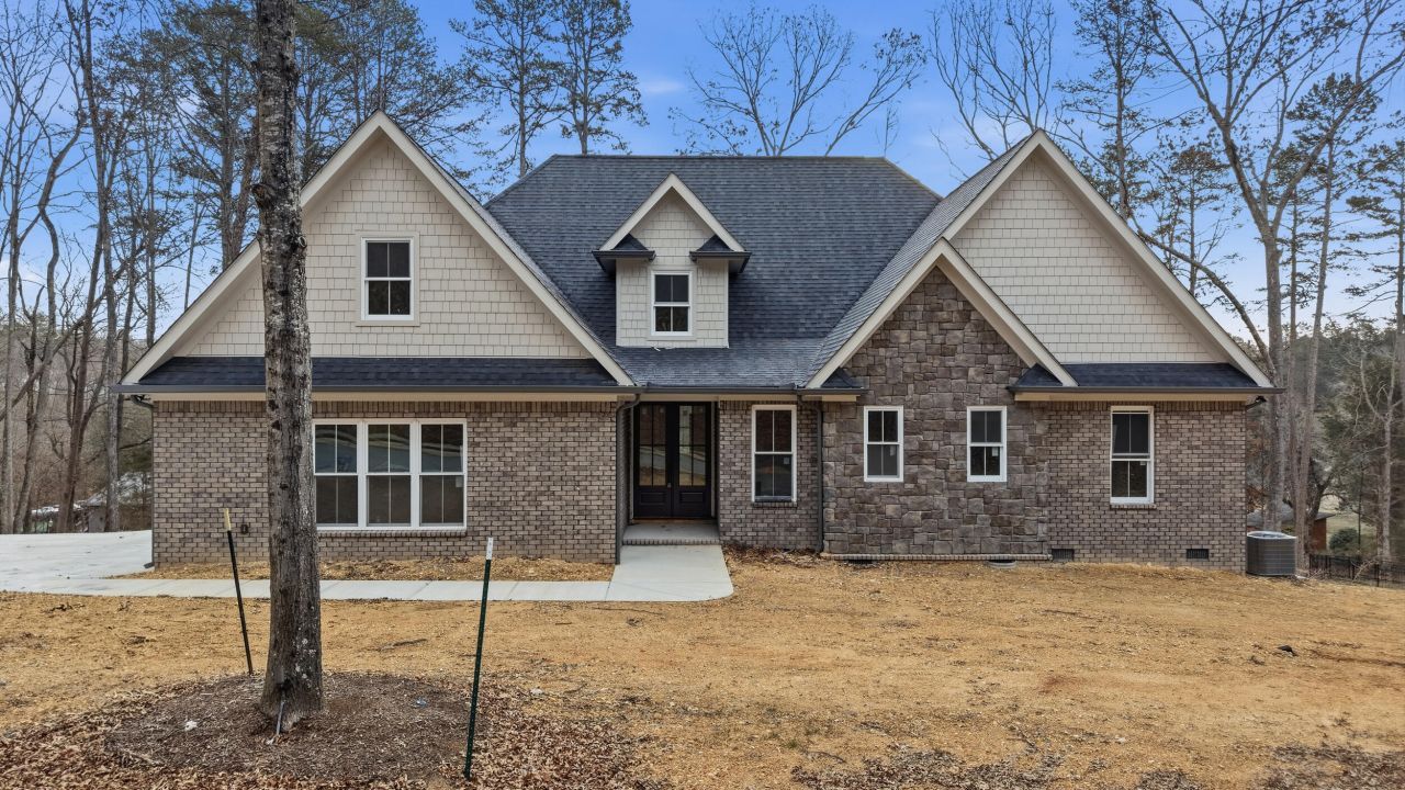 12612 Emerald Bay Drive, Soddy Daisy, TN 37379 Main Photo