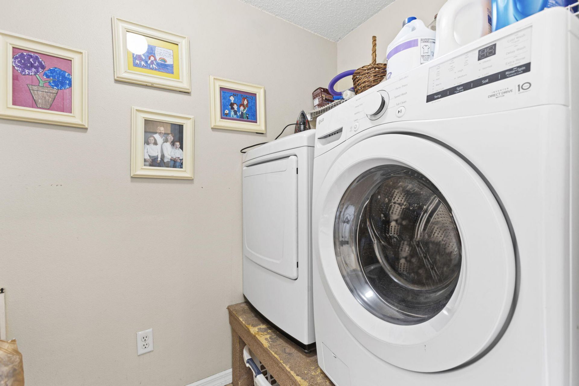 6942 NW Hershy Circle, Port Saint Lucie, FL 34983 Photo