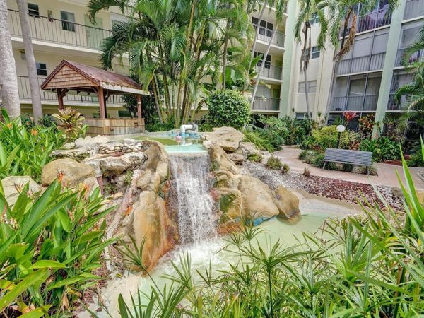 5300 NE 24th Ter, Unit 201 C, Fort Lauderdale, FL 33308