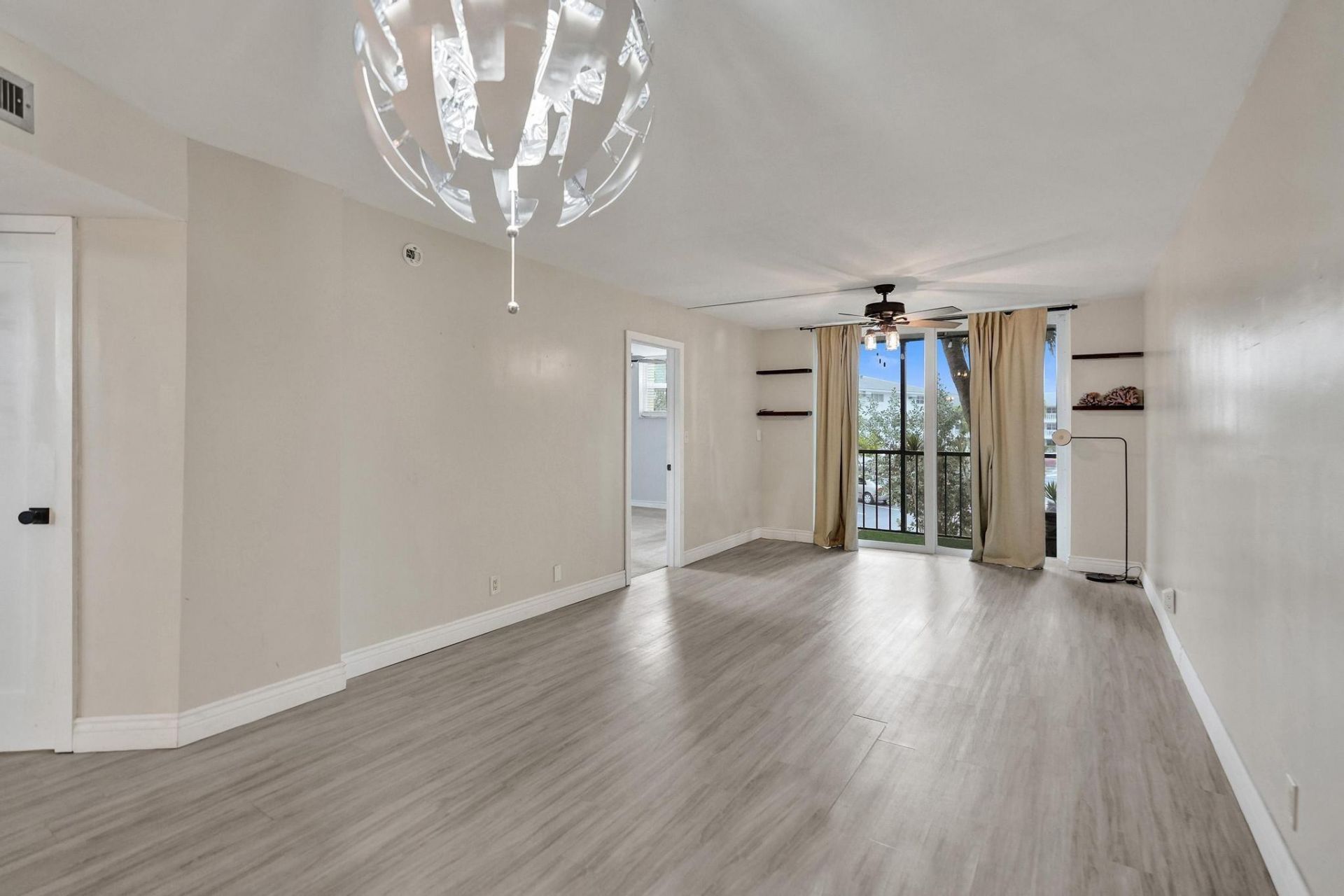 5300 NE 24th Terrace, Unit 201 C, Fort Lauderdale, FL 33308 Photo