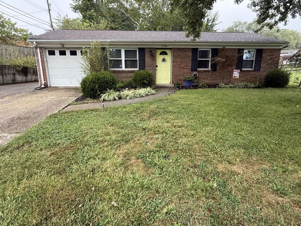 7796 Walnut Creek Drive, Florence, KY 41042