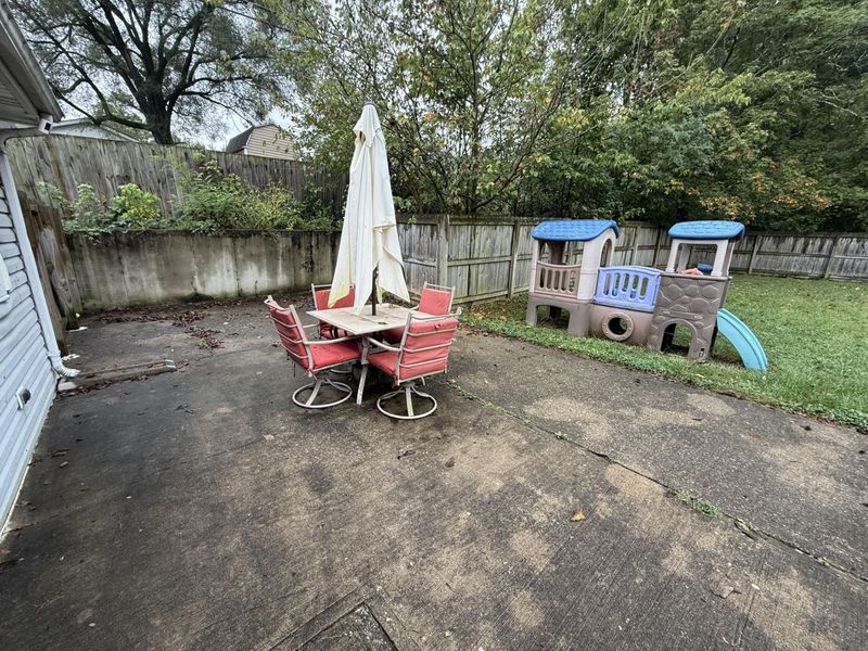 7796 Walnut Creek Drive, Florence, KY 41042 Photo 14