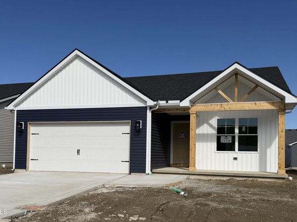 5029 Easton Drive, Oregon, OH 43616