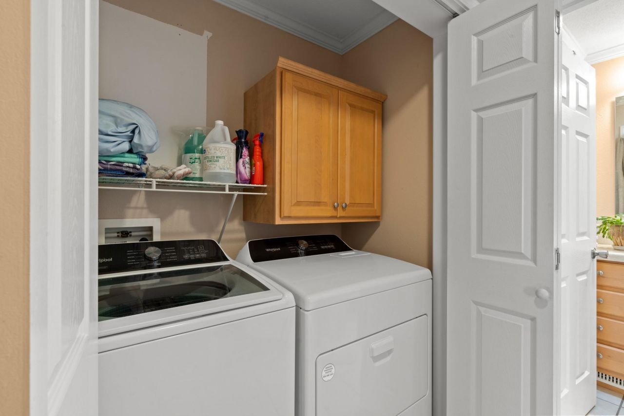 246 Lakeside Crossing Dr. Photo 10