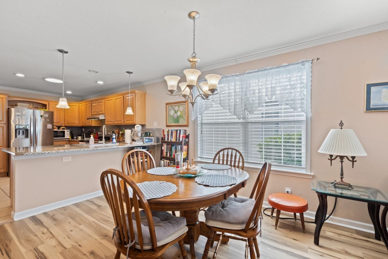 246 Lakeside Crossing Dr. Photo 13