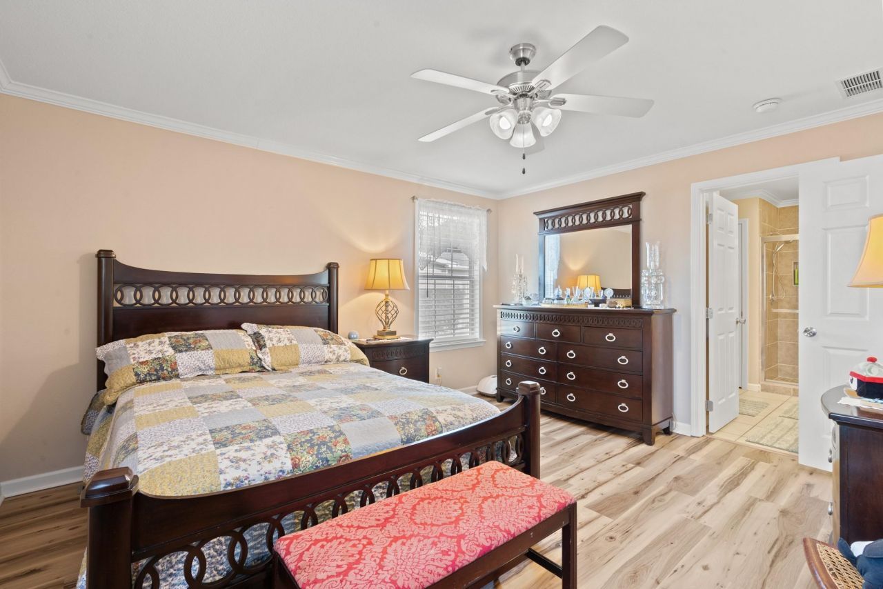 246 Lakeside Crossing Dr. Photo 20