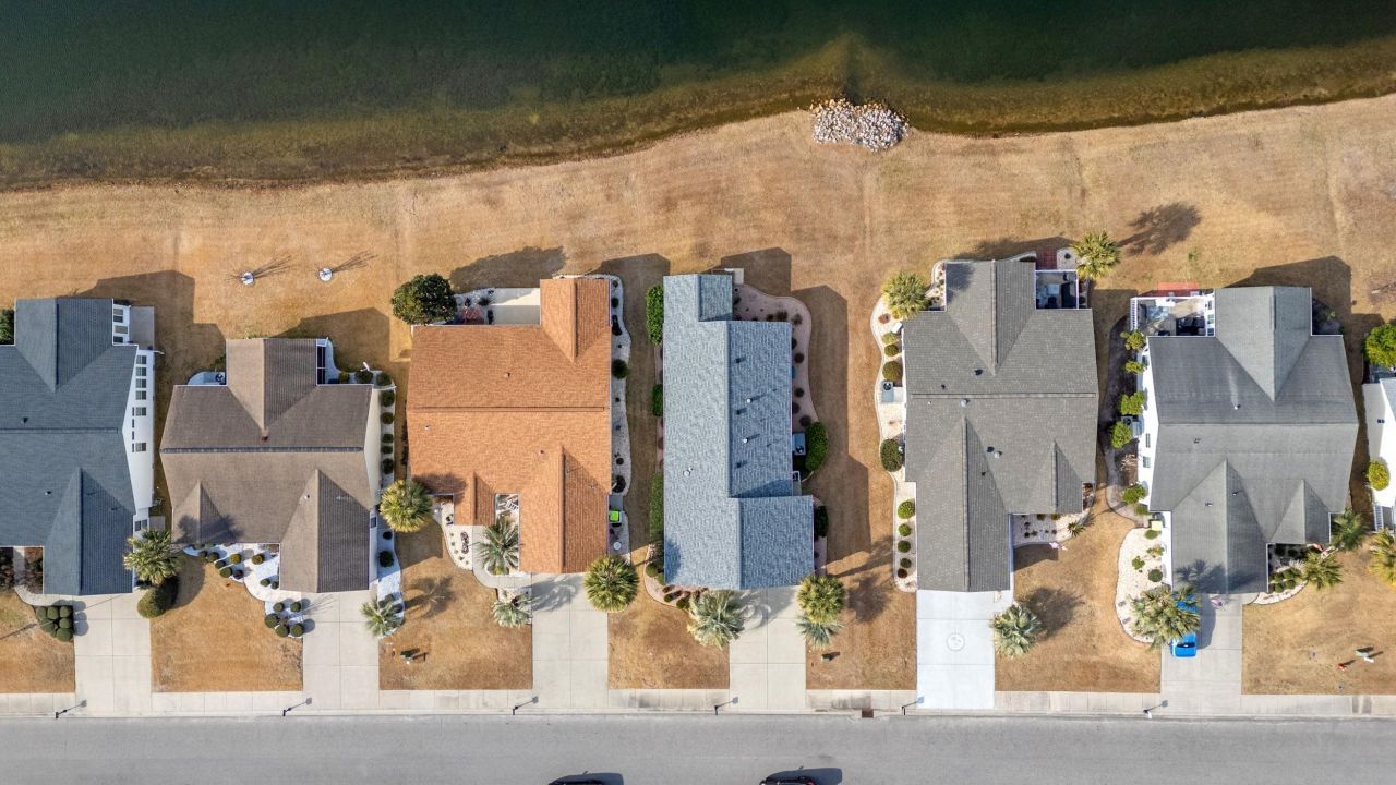 246 Lakeside Crossing Dr. Photo 40