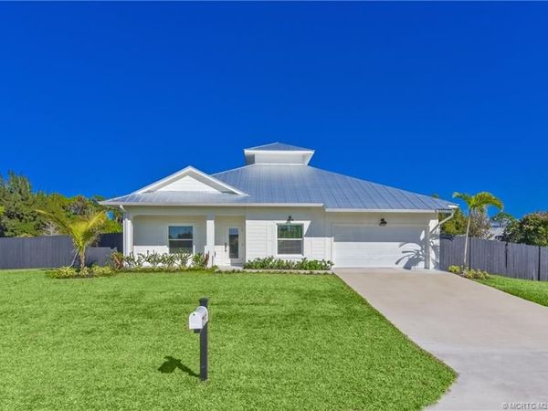 6225 SE Highland Avenue, Stuart, FL 34997