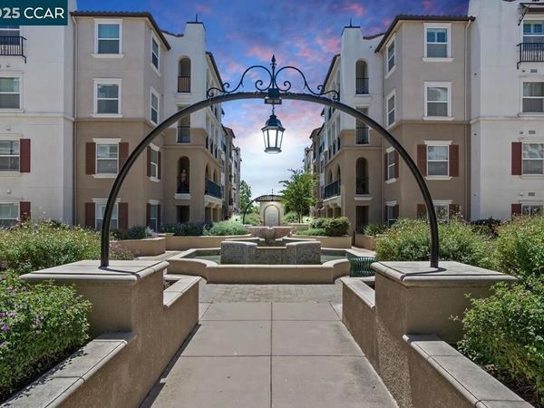 3240 Maguire Way, Unit 401, Dublin, CA 94568