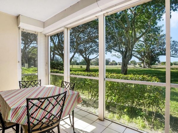 3090 N Course Dr, Unit 112, Pompano Beach, FL 33069