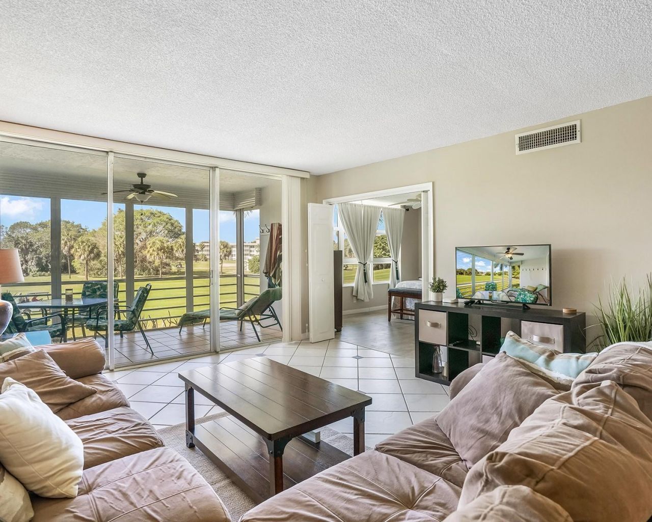 2671 S Course Drive, Unit 203, Pompano Beach, FL 33069 Photo