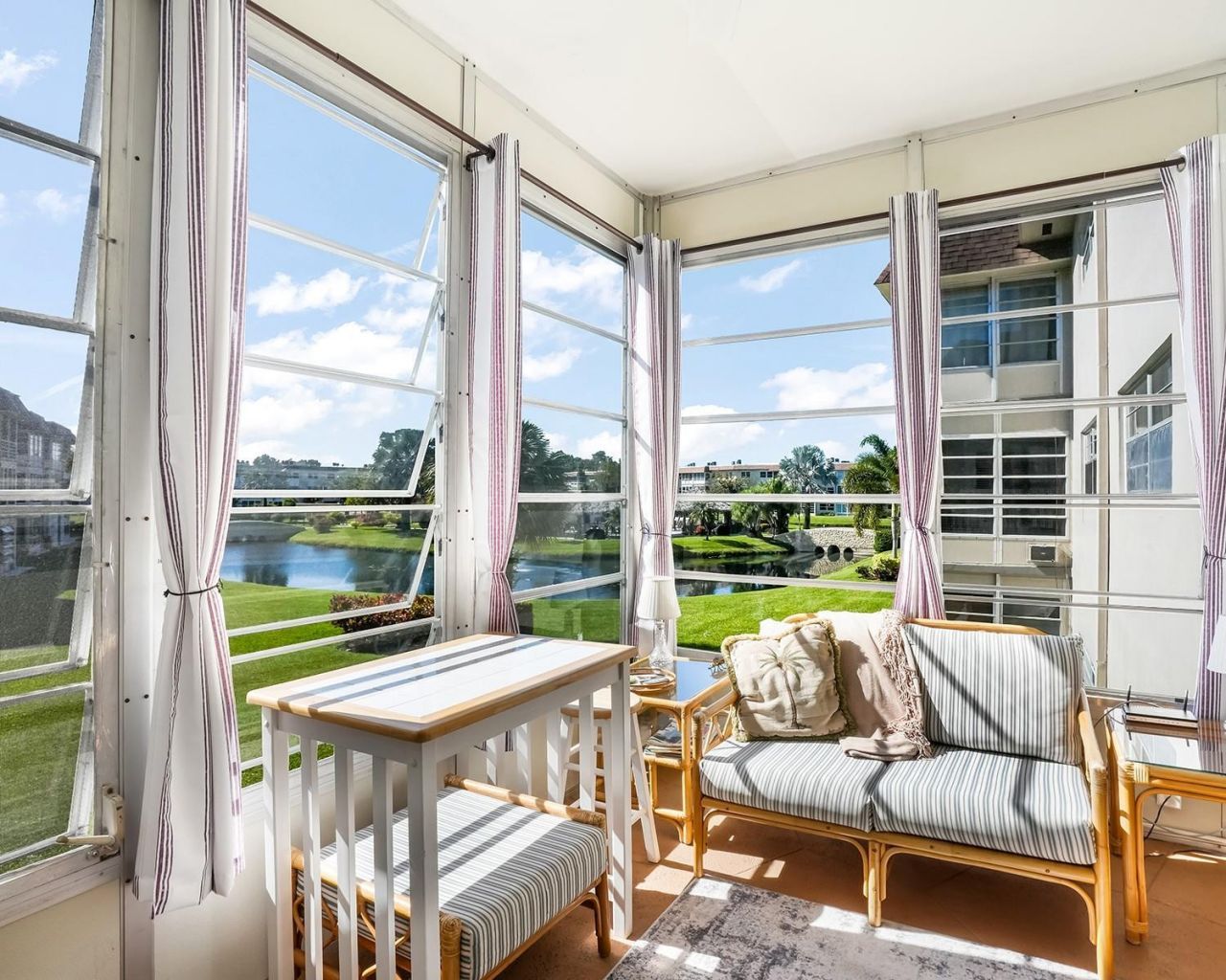 4800 NW 35th Street, Unit 502, Lauderdale Lakes, FL 33319 Photo