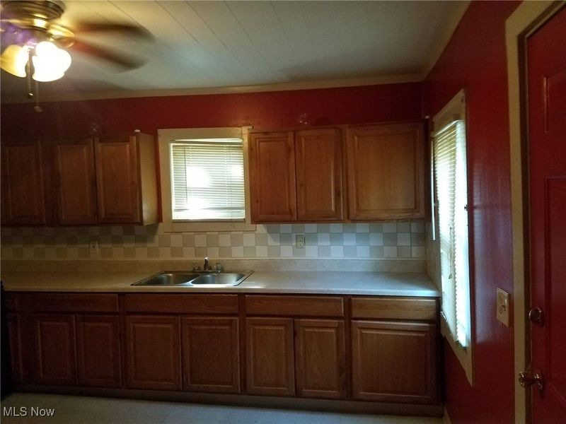 3052 W 47th Street, Cleveland, OH 44102 Photo 4